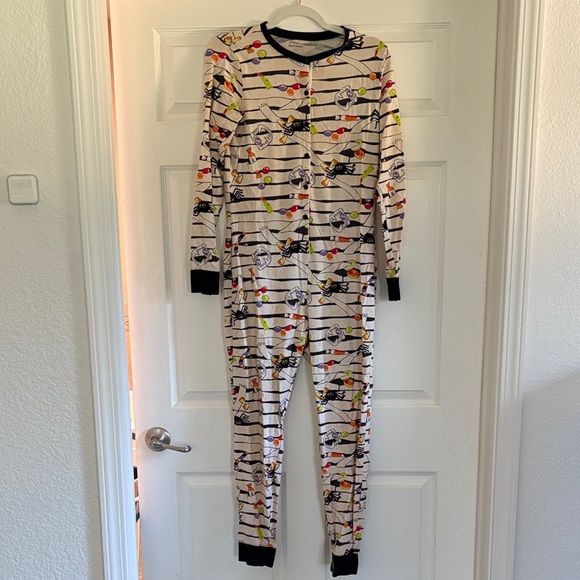 Old Navy Cream Pajama Onesie with Black and Multicolor Print - Picture 1 of 5